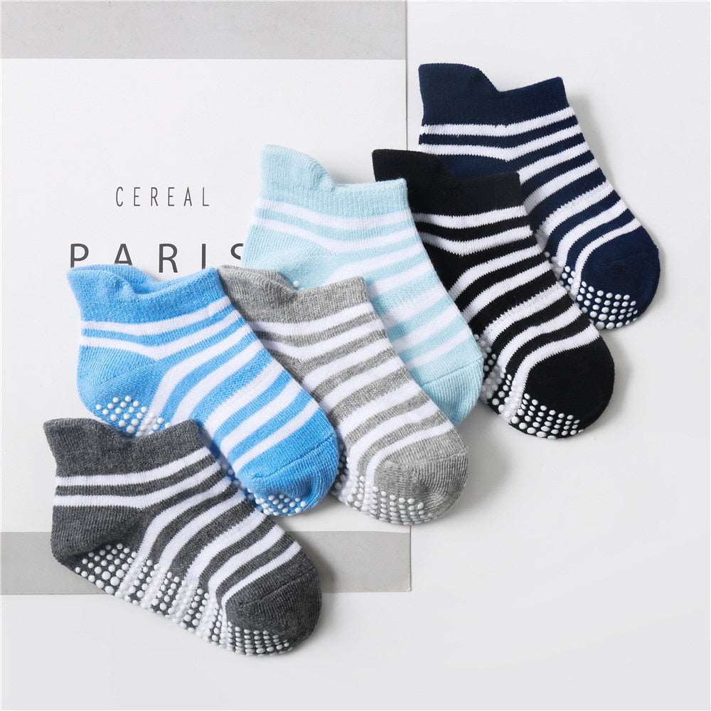 Children's Non-Slip Socks/6 Pairs