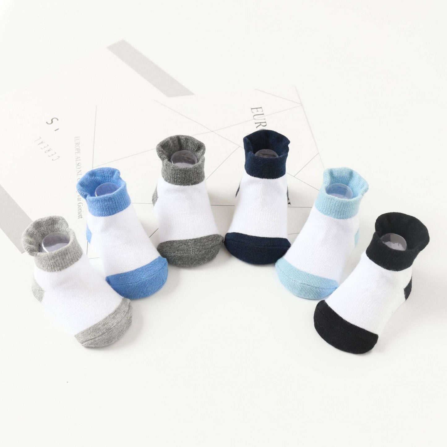 Children's Non-Slip Socks/6 Pairs