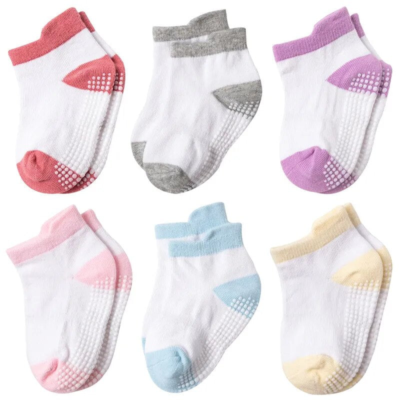 Children's Non-Slip Socks/6 Pairs