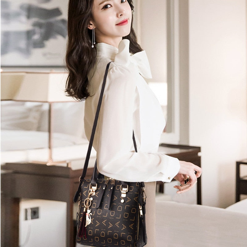Women's Crossbody Handbag - fittedfortheoccasion