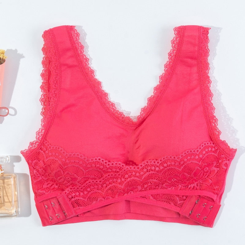 Women's Plus Size Lace Bra - fittedfortheoccasion