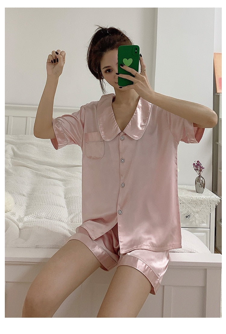 Women's Short Sleeve Pajama Set/Silk