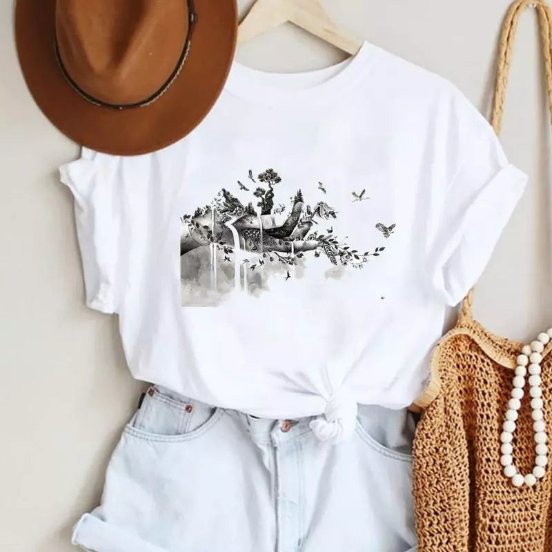 Women's Short Sleeve Printed T-Shirt - fittedfortheoccasion