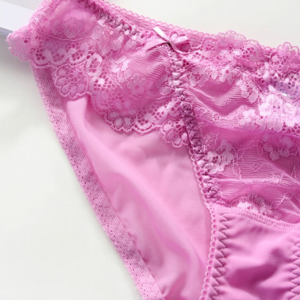 Women's Lace Panties/Padded Bra Set - fittedfortheoccasion