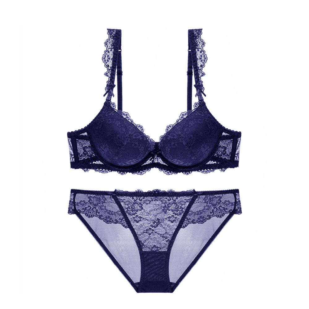 Women's Lace Panties/Padded Bra Set - fittedfortheoccasion