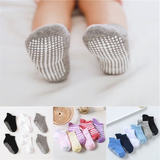 Children's Non-Slip Socks/6 Pairs