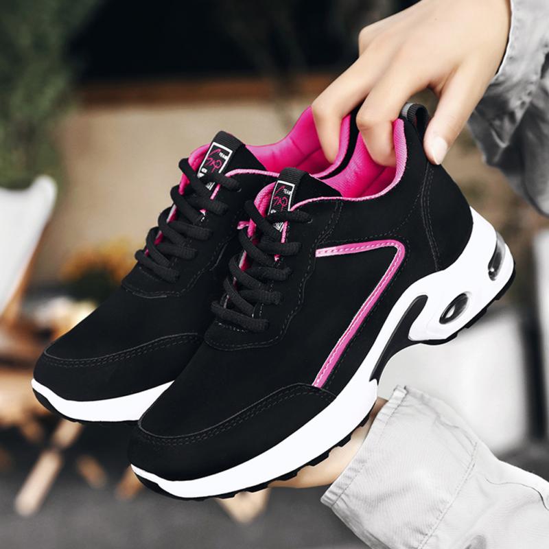 Women's Lightweight Sneakers - fittedfortheoccasion