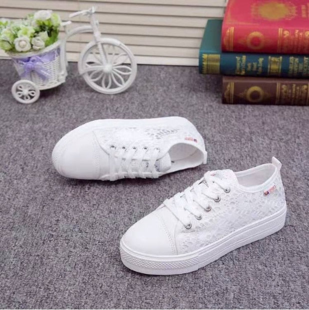 Women's Canvas Sneakers - fittedfortheoccasion